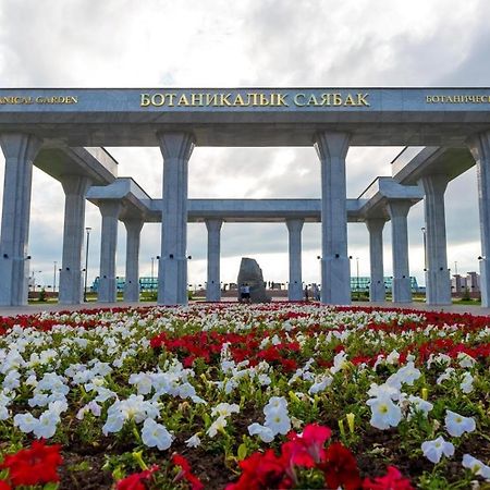 Аппартаменты Рядом С Экспо Διαμέρισμα Αστάνα Εξωτερικό φωτογραφία